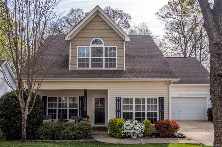 13526 Glencreek Lane sold home in Glenwyck, Huntersville, NC