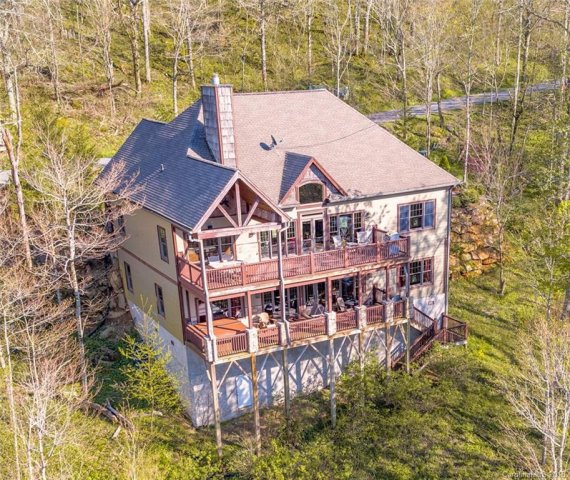 1226 Grouse Moor Drive sold home in Grouse Forest, Sugar Mountain, NC
