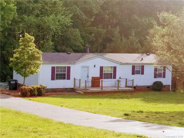 524 Mountain Meadows Drive sold home in Mountain Meadows, Bessemer City, NC