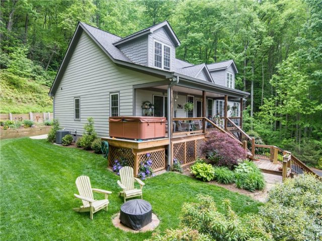 10 Orrin Lane sold home in Ruth Villa, Candler, NC