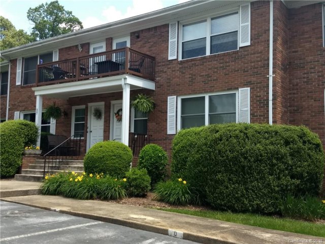 27 Capri Lane 15 sold home in Colonial Manor, Hendersonville, NC