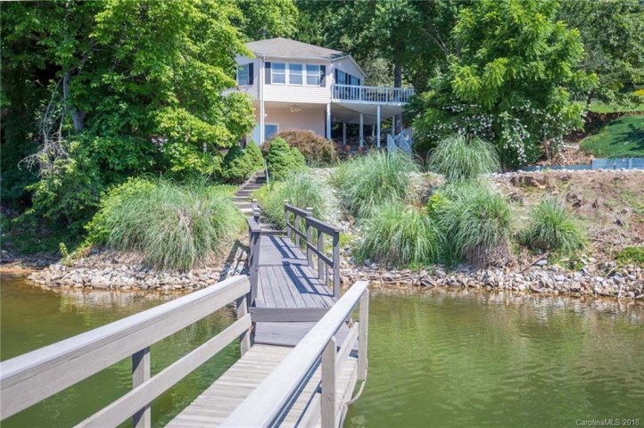 893 Lake Club Drive sold home in Lakeview Pointe, Nebo, NC
