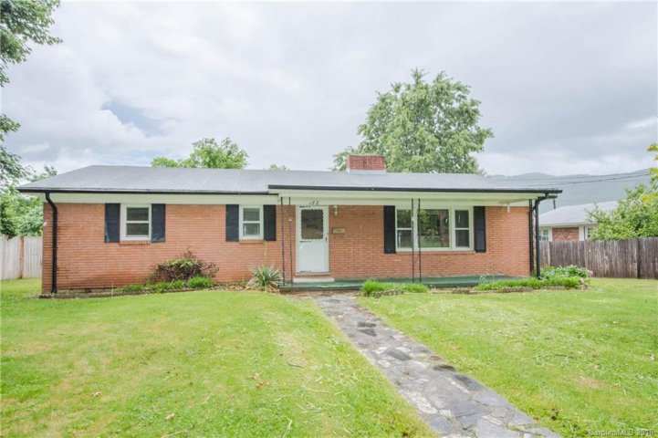 168 Brook Street sold home in Brookwood, Waynesville, NC