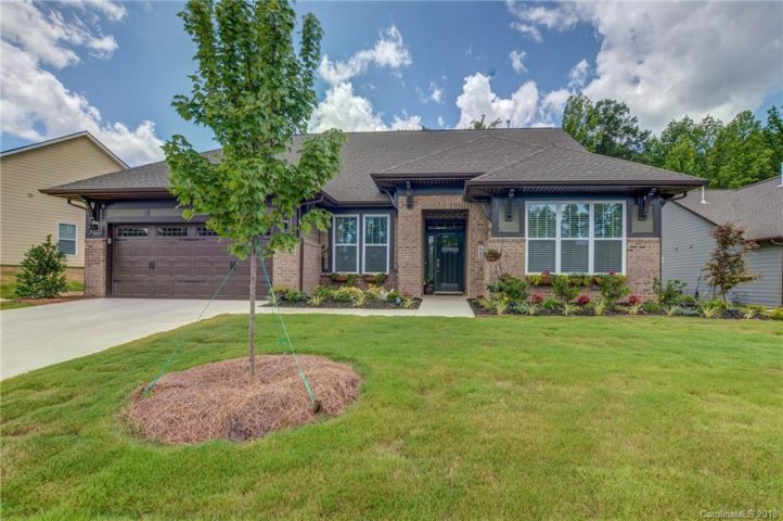 3027 Carriage Oak Way sold home in Heritage Hall, Fort Mill, SC
