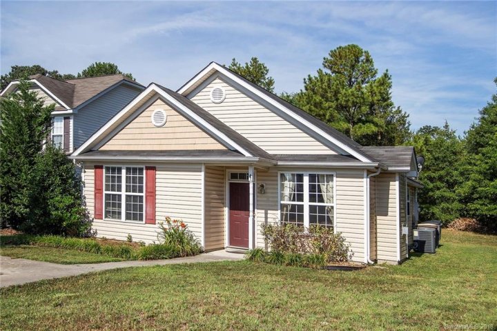 3245 Ian Patrick Avenue sold home in Central Park, Kannapolis, NC