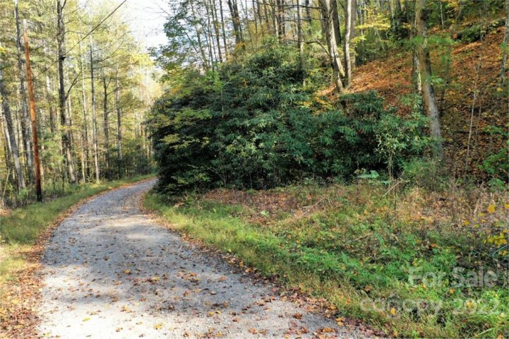 Vl40 Mountain Forest Estates None active home in Mountain Forest Estates, Sylva, NC