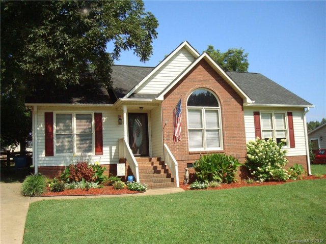 105 Linville Court sold home in Winfield Heights, Bessemer City, NC
