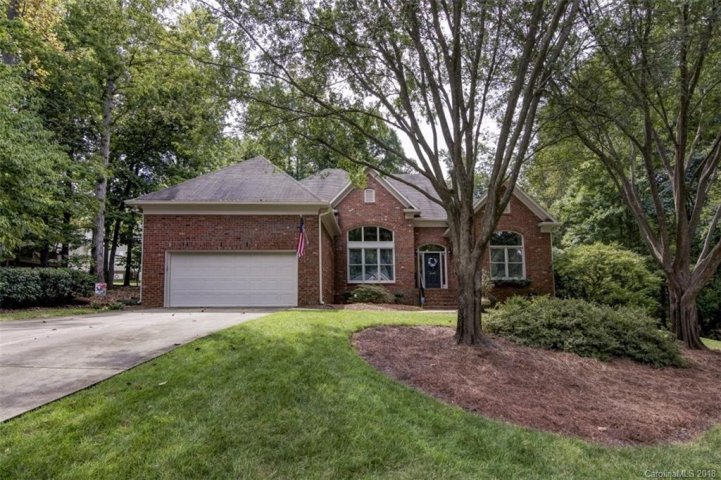 6809 Haws Run Court sold home in Hunters Valley, Charlotte, NC