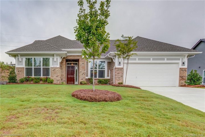 2914 Hiddenbrook Way sold home in Heritage Hall, Fort Mill, SC