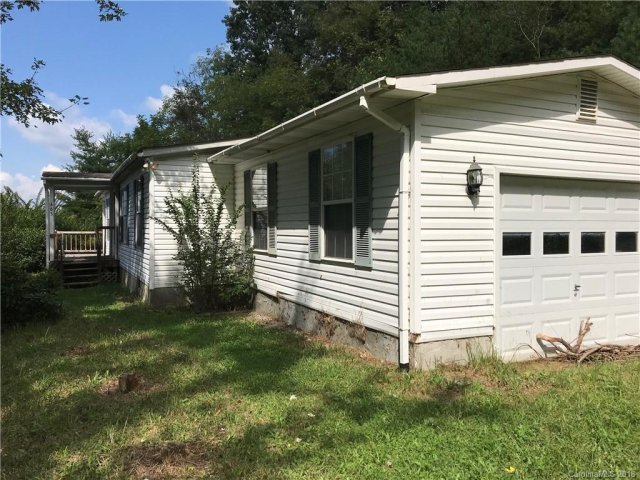 463 Matthew Lane sold home in Grand View Acres, Canton, NC