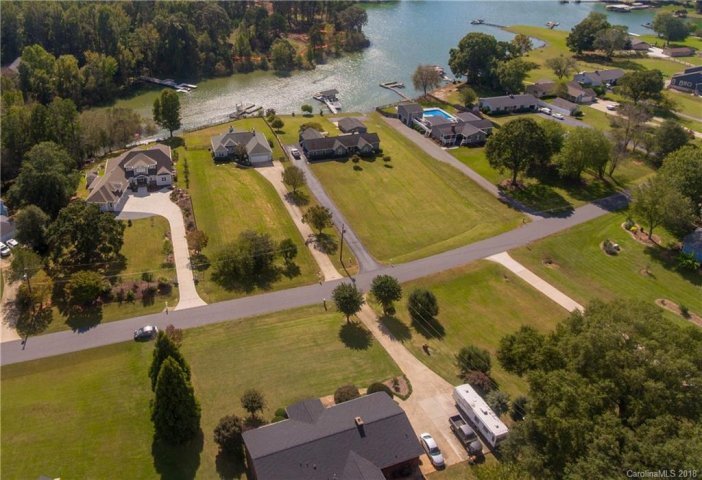 125 Perrin Drive sold home in Waters Edge, Mooresville, NC