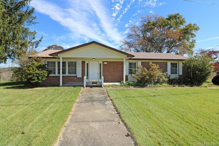 120 Broadview Circle sold home in Broadview Estates, Brevard, NC