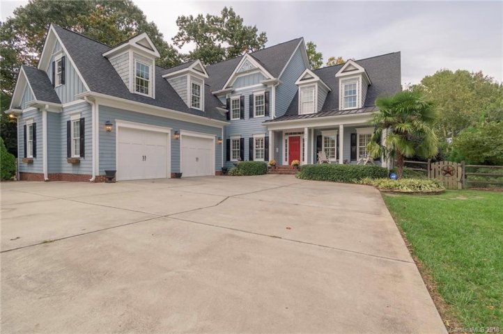 6937 Norman Island Drive 10 sold home in Lake Norman Island, Cornelius, NC