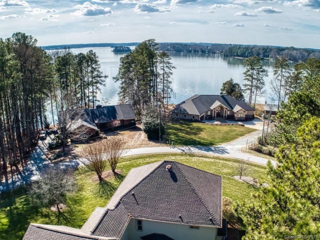 151 Yellow Jacket Circle 6 sold home in Craftsman Point, Mooresville, NC