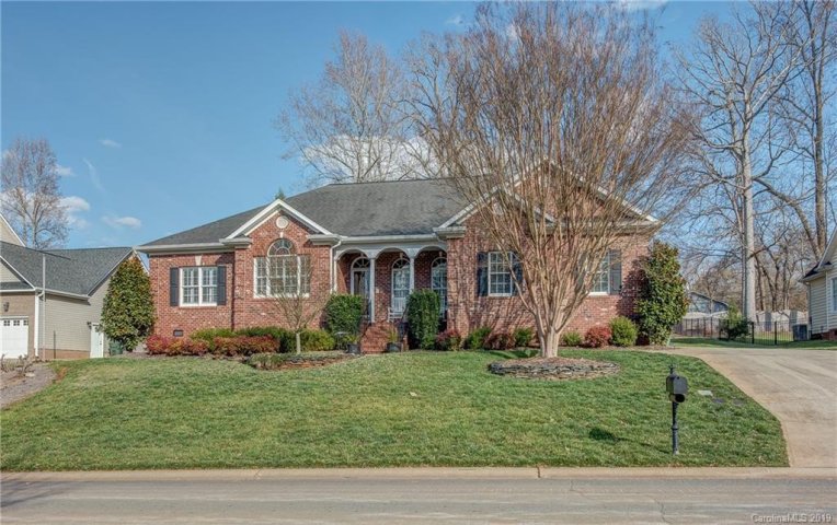 1015 Marguerite Drive sold home in Lauren Woods, Lowell, NC