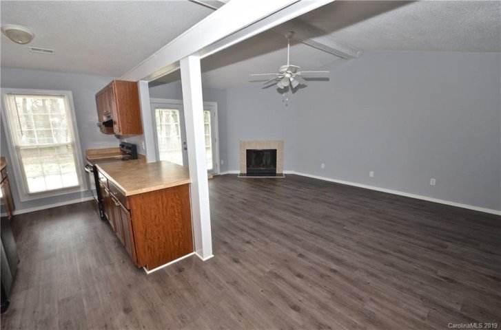 9036 Trailhead Court sold home in Eastwoods, Charlotte, NC