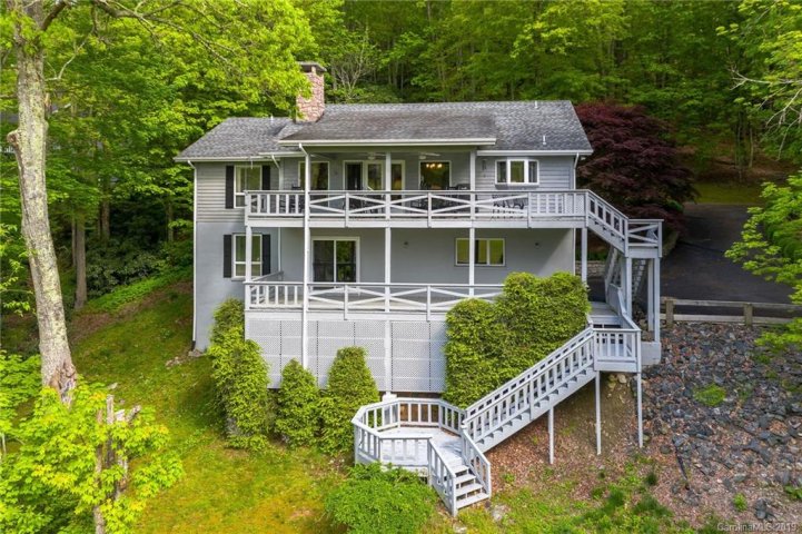 745 Azalea Drive sold home in Mountain Glen, Newland, NC
