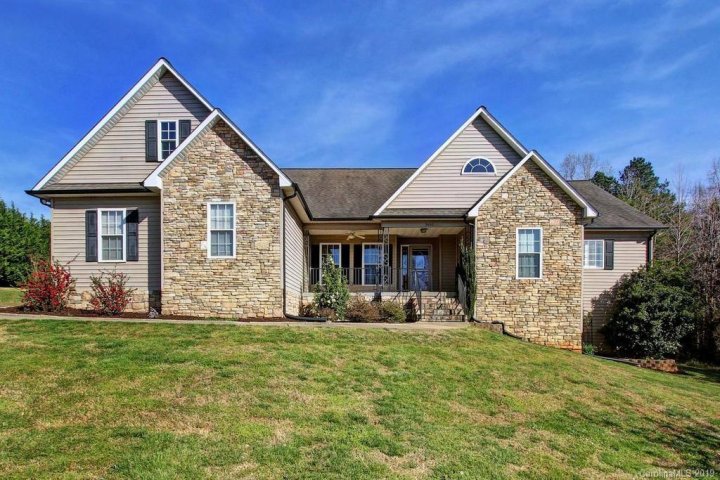 3400 Elaine Avenue sold home in Mason Springs, Lincolnton, NC