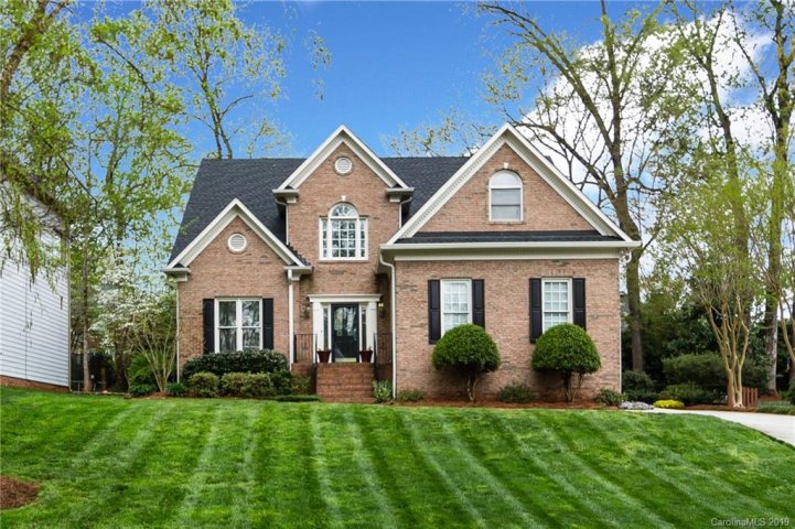 11724 Brambleton Court sold home in Hunters Valley, Charlotte, NC