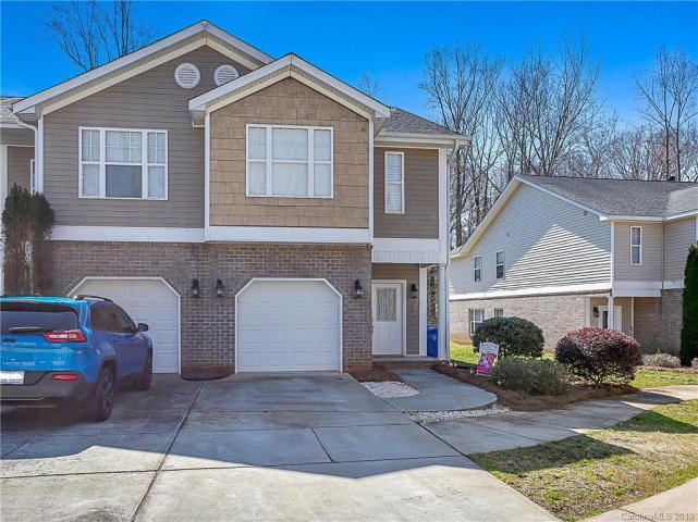 121 Sherman Oaks Lane #8 sold home in Sherman Oaks, Mooresville, NC