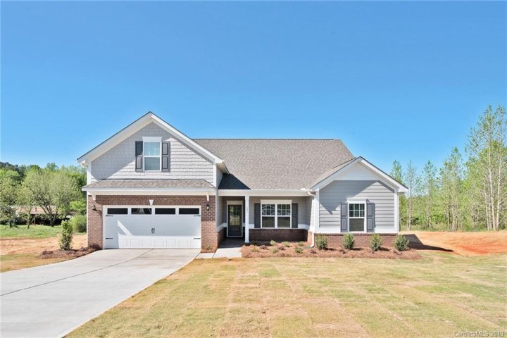 121 Sierra Chase Drive 5 sold home in Autumn Brook, Statesville, NC