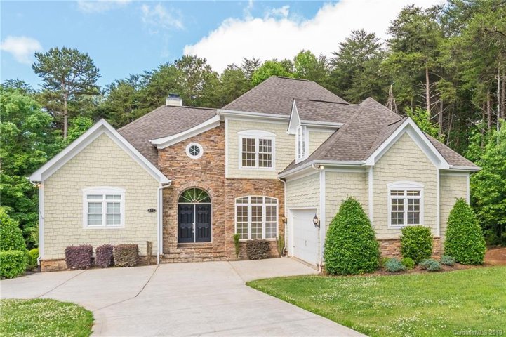 492 Isle Of Pines Road sold home in Surfside Estates, Mooresville, NC