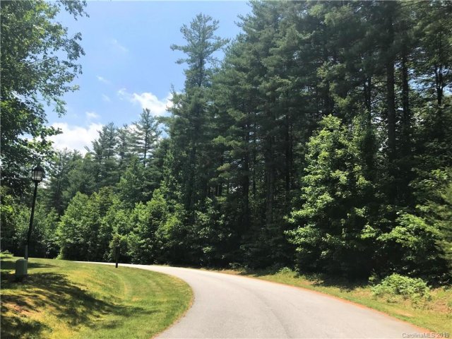 Lot13 Daylily Drive sold home in Rebeccas Pond, Hendersonville, NC