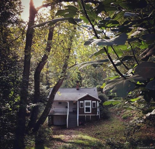 123 Forest Hill Drive sold home in Chestnut Hill, Asheville, NC