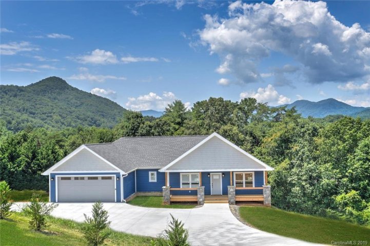 402 Tillery Road sold home in Red Oak Plantation, Leicester, NC