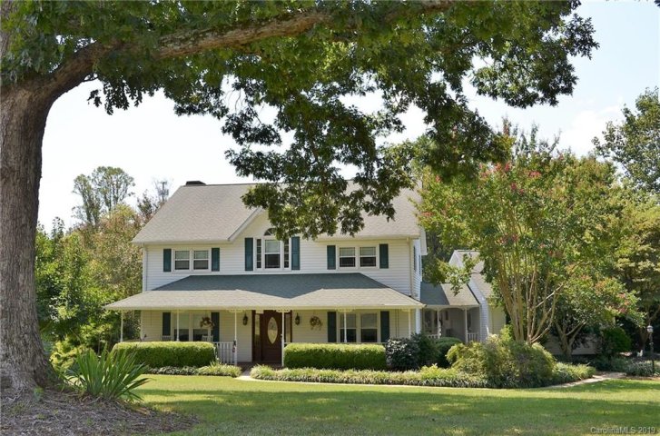 2782 W Winds Drive sold home in East Winds, Morganton, NC