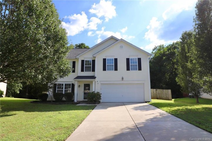 1033 Bent Branch Drive sold home in Boulder Creek, Concord, NC