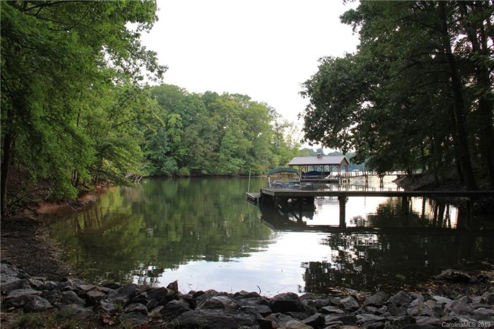 211 Loblolly Drive sold home in Old Homestead, Statesville, NC