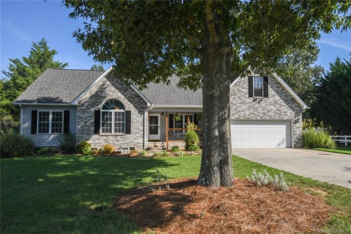 716 Pine Haven Circle 2 sold home in Pine Haven, Clover, SC