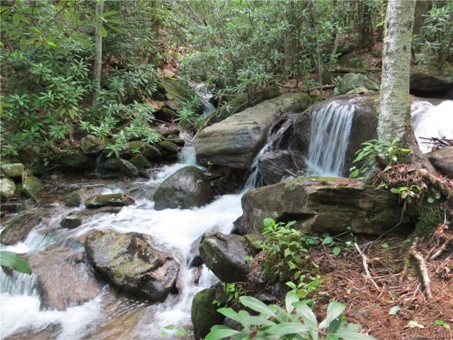 Lot 51r Celo Cove Drive Lot #51R sold home in The Cove at Celo Mountain, Burnsville, NC
