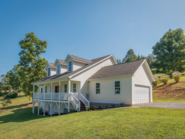 82 Ivy Meadows Drive sold home in Ivy Meadows, Weaverville, NC