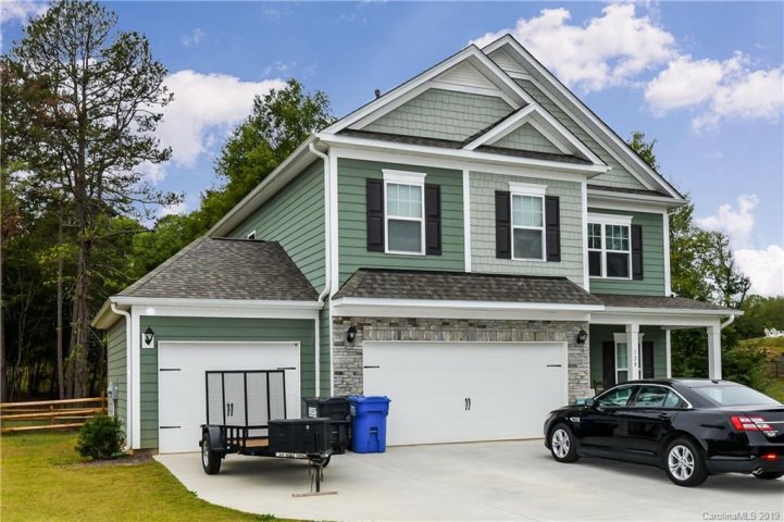 128 Autumn Mist Road sold home in Autumn Brook, Statesville, NC