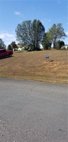 1055 Westchester Drive 28 sold home in Western Acres, Kannapolis, NC