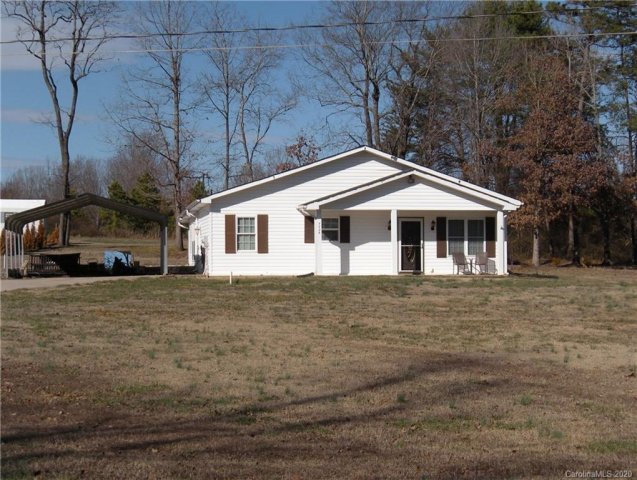 7724 Tanglewood Drive sold home in Crabtree Meadows, Vale, NC