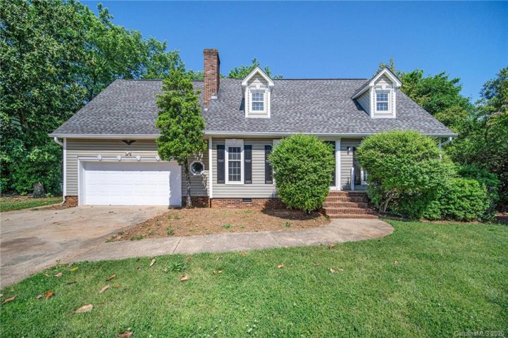 2150 Wynbourne Drive sold home in Jefferson Woods, Gastonia, NC
