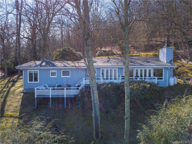 221 Bent Oak Drive sold home in Eagles Nest Mountain, Waynesville, NC