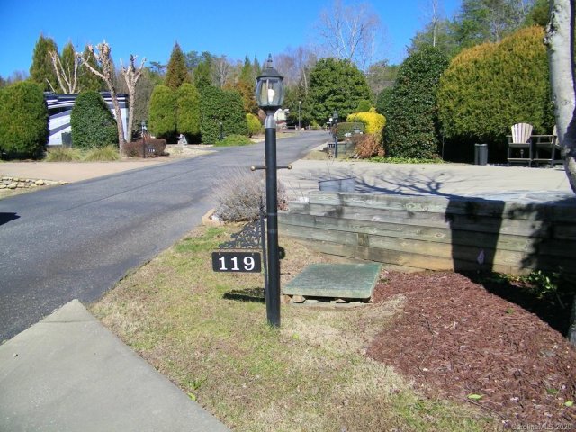 119 Cornell Circle sold home in Apple Valley Farms, Lake Lure, NC