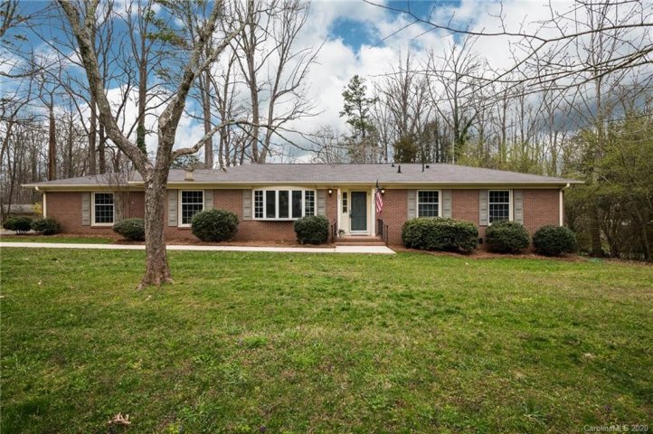 9300 Westminster Drive sold home in Westminster Park, Huntersville, NC