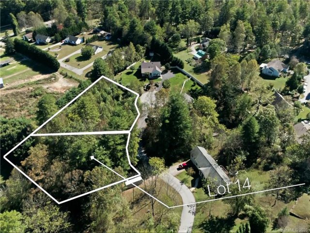 99999 Apple Meadow Court 14 sold home in Old Applewood Hollow, Hendersonville, NC