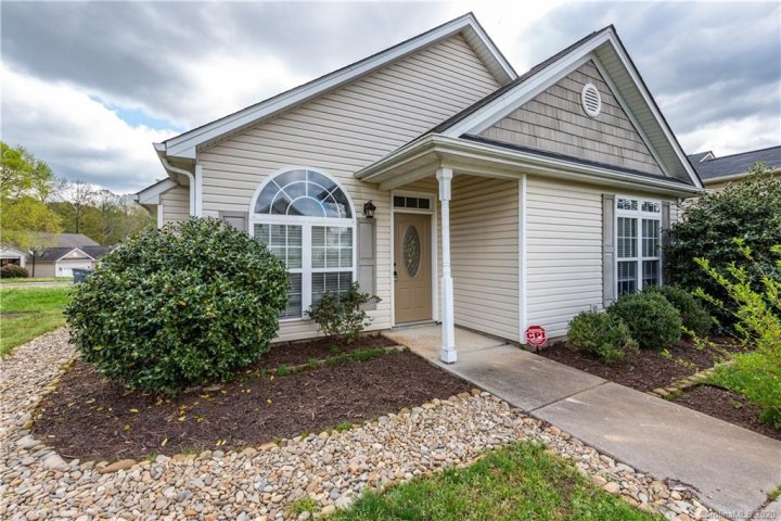 4871 Hawfield Street sold home in Central Park, Kannapolis, NC