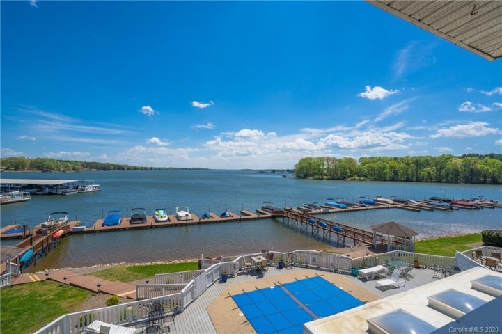 7831 Spinnaker Bay Drive sold home in Spinnaker Bay, Sherrills Ford, NC