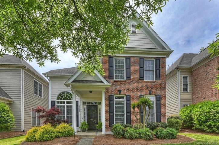 20233 Harroway Drive sold home in Harrogate at the lake, Cornelius, NC