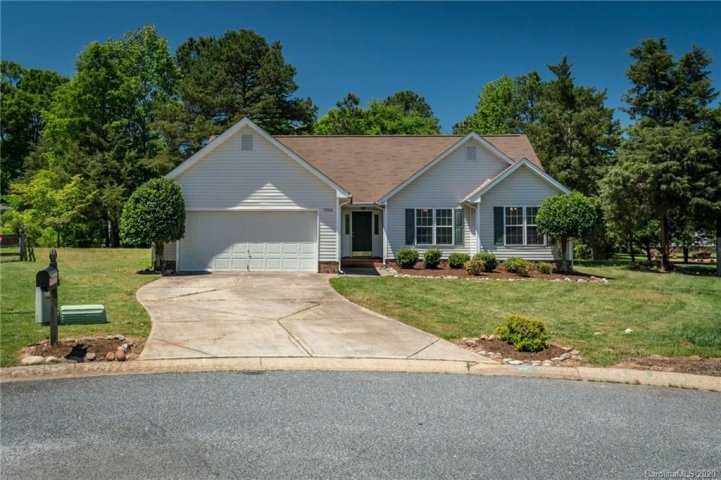 5008 Ravens Court sold home in Buckingham, Matthews, NC