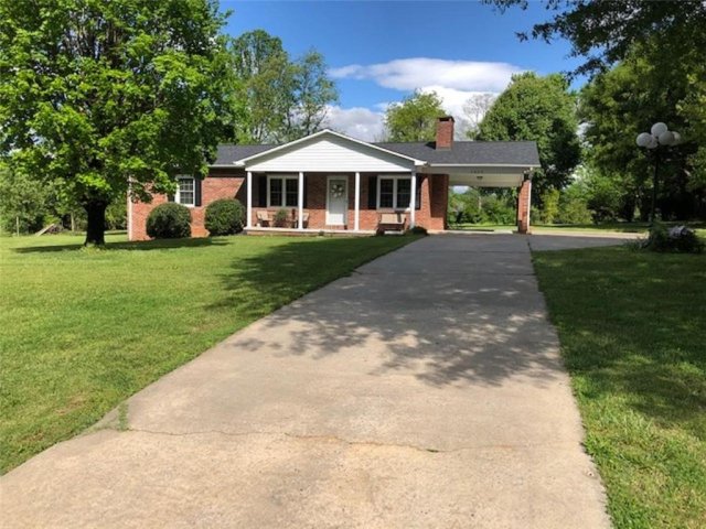2669 Tuthill Drive sold home in Cloverdale, Lenoir, NC