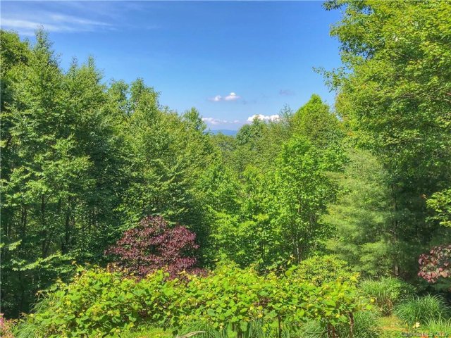 20 Connies Cove sold home in Cherry Hill Est, Waynesville, NC