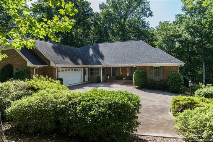 280 Earles Fort Road sold home in Earles Fort, Landrum, SC